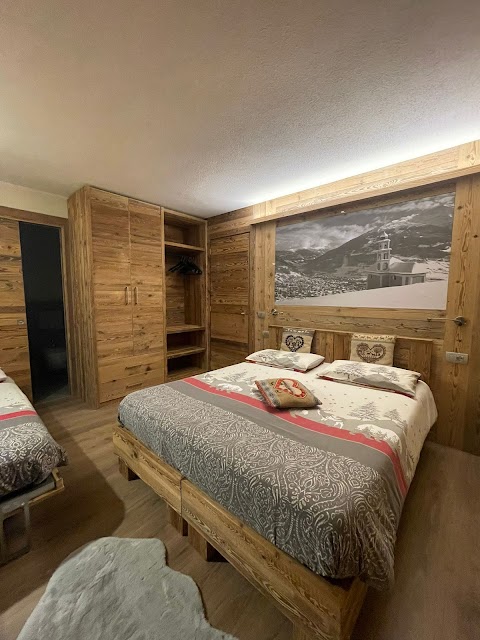 Casa Michela Bormio Apartments & Suites