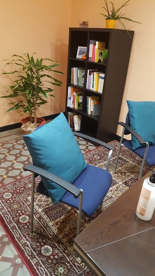 Dott.ssa Tessore Monica - Psicoterapeuta, EMDR, Ipnologa a Torino