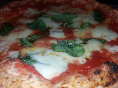 Pizzeria Regina 2 Di Pasquale Di Fiore