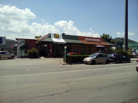 Foto di McDonald's - Viale del Basento, Potenza (PZ), Italia