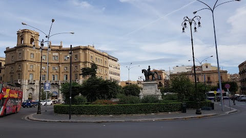 Fermata AST - Stazione Centrale