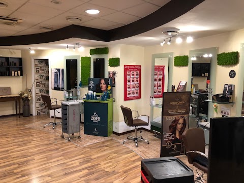 Piùbella Centro Benessere Abbronzatura Acconciature Barber e Profumerie