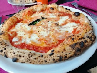 PIZZERIA La Bufalina