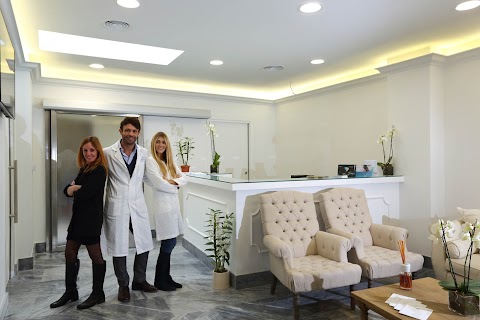 Dott. Gaetano Gnoni c/o VILLA BRASINI BEAUTY CLINIC