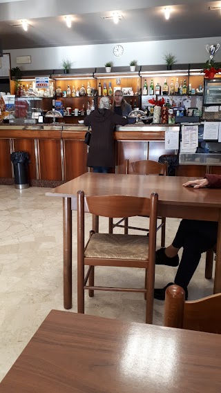 Bar Alla Parrocchia Di Ceretta Gigliola & C. Sas
