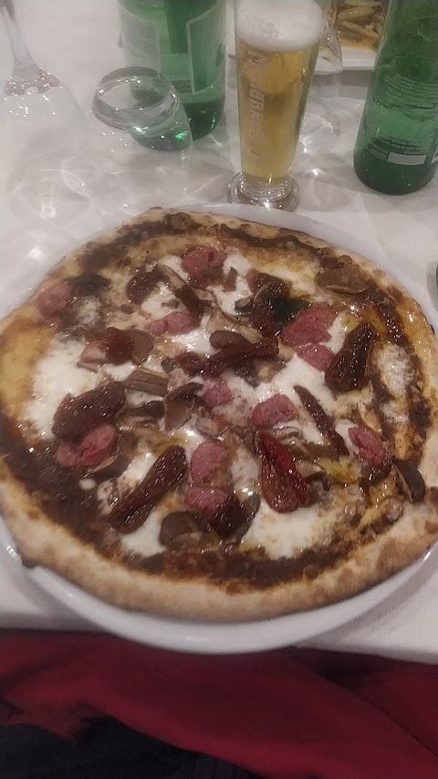 Steak House Restaurant - Pizzeria Braceria