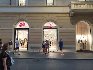 H&M