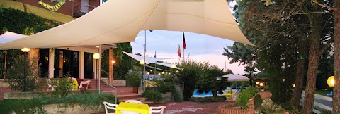 hotel Boomerang piscina e Ristorante