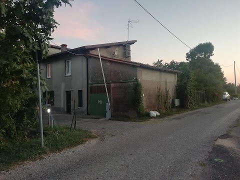 Bed and Breakfast "LA CHIUSA" - aperto dal 15 febbraio al 15 settembre