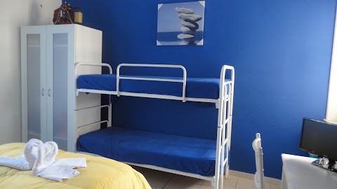 Bed & Breakfast Travel & Living Trani Centro