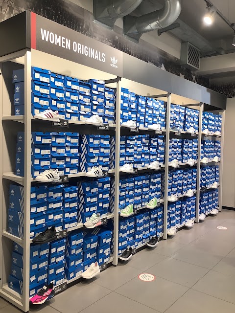 adidas Outlet Store Aiello del Friuli