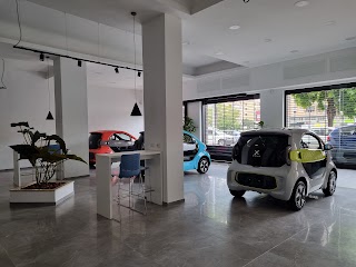 Guagliumi Cars Concessionaria XEV - Piazza Pio XI