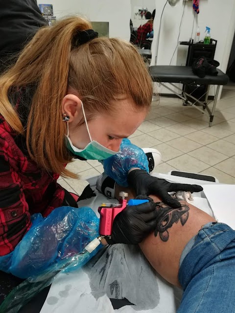 Dolor Dulcis Tattoo & Piercing Studio di Veronica Costa