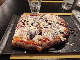 Pizzeria "La Botte"