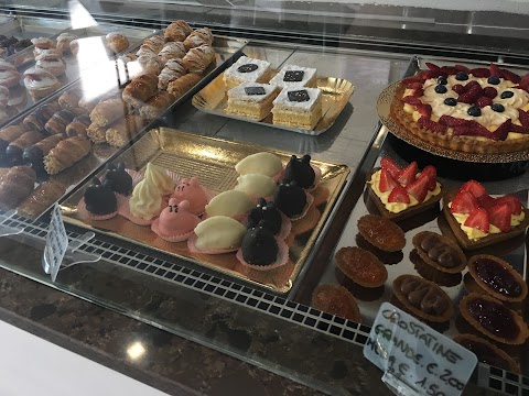 Pasticceria "Non Solo Dolci" di Ursu Mariana