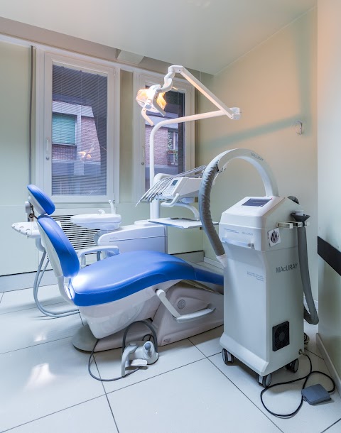 Studio Medico Dentistico De Stavola - Stefanelli