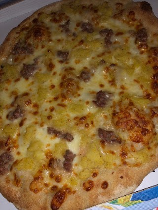 Bomber Pizza