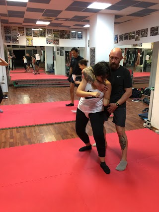 Gladivm - Difesa Personale Krav Maga & Close Combat