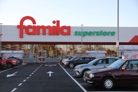 Famila Superstore Crema