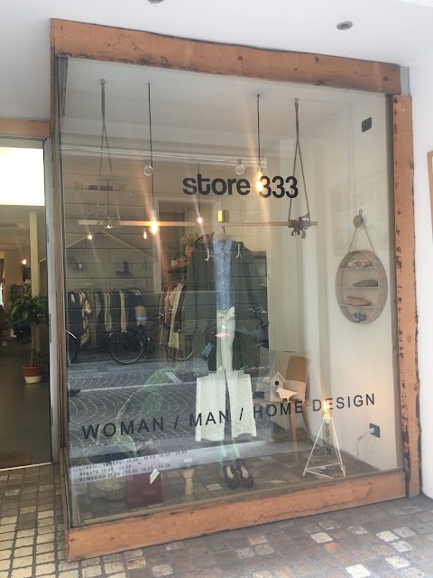 Store 333 (Abbigliamento)