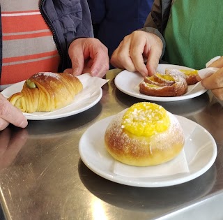 Pasticceria E Gelateria Marcucci Di Meucci Ivo & C. Snc