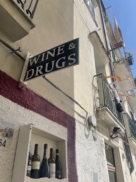Wine & Drugs Di Amendola Rino