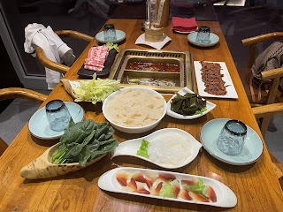 Quattro Stagioni Hot Pot 四季捞火锅