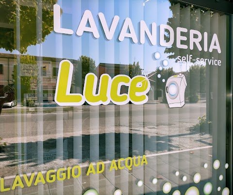 Lavanderia Self Service LUCE