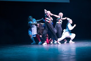 B.Crew - Dance Crew & Dance Classes