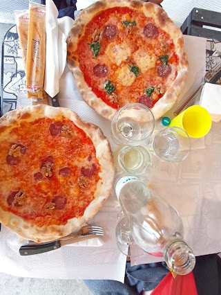 Pizzeria La Bussola