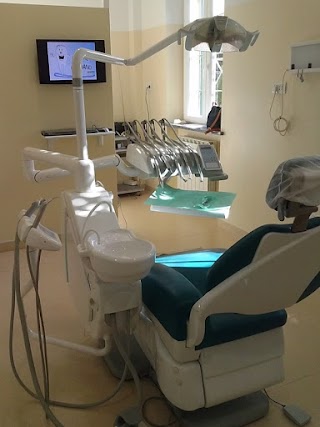 Dental Cardano Ambulatorio Dentistico