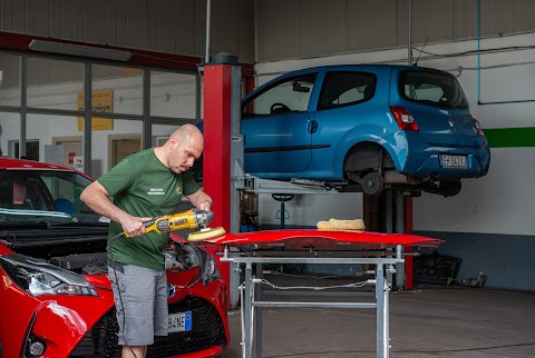 Dall' Olio Multiservice Autocarrozzeria - Soccorso Stradale