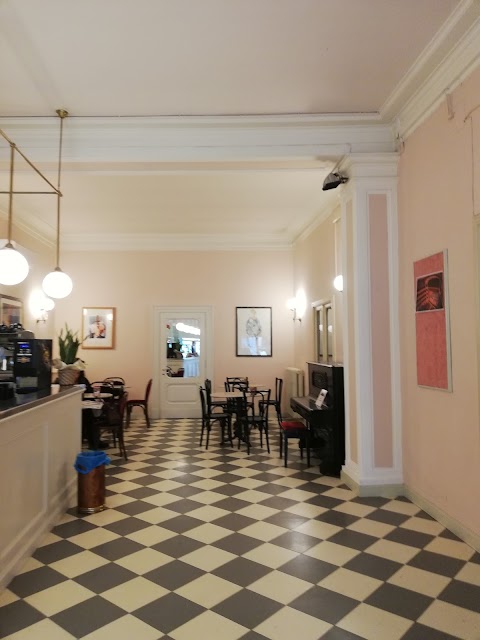 Caffetteria del Teatro by Valiani Bellagio