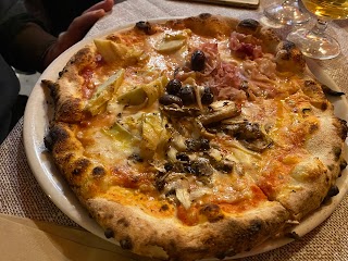 Pizzeria Dal Ghiottone