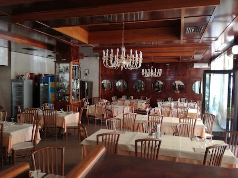 Ristorante Pizzeria "AL CANTON novo"