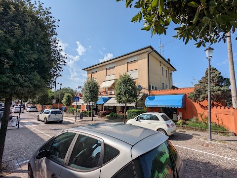 Hotel-Ristorante-Pizzeria "al Leone"