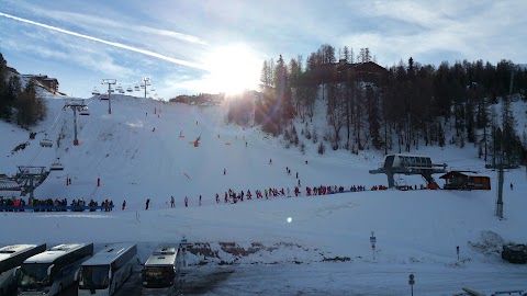 The Chalet Fitting Main Station