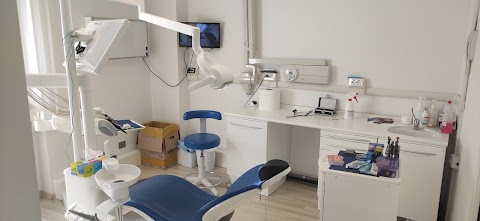 Drekou Dental Care - Dentista Avezzano