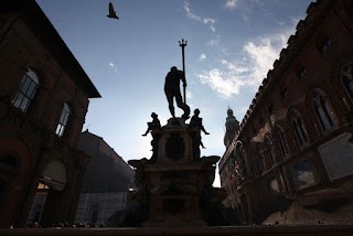 Bologna Tour Guide