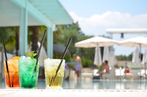 Giugrà - Piscina e Pizzeria Napoletana tra Ostuni, Martina Franca, Cisternino e Ceglie Messapica.