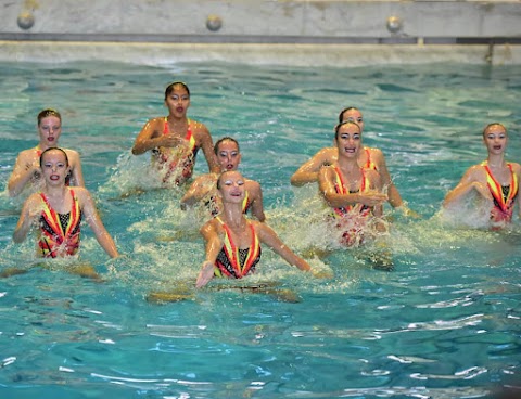 Abundance Synchro asd/ corsi di nuoto sincronizzato a Torino