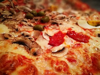 Lo Specialista della Pizza di Zera Ambrogio