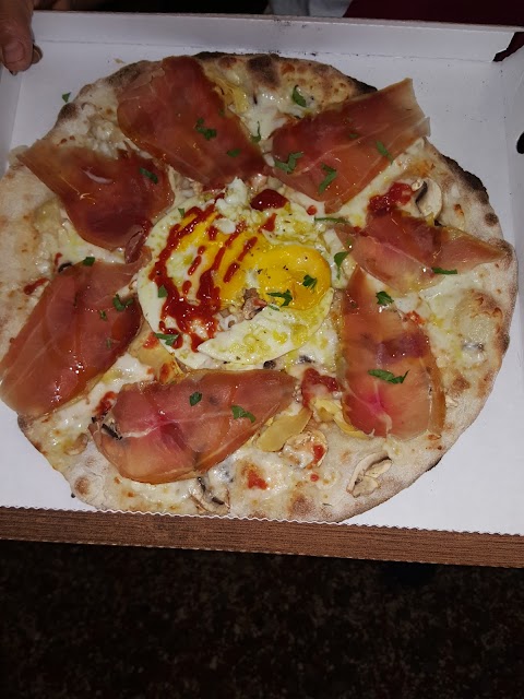 Pizza Y Salsa Roma