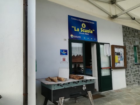 "La Scuola" Centro Di Agreggazione Sociale Circolo ACLI Torrio Val D'aveto