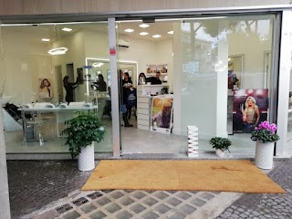 Nabi Style parrucchiere centro estetico nail bar