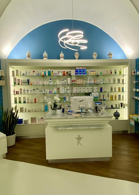 Farmacia Favia