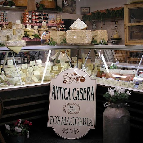 Antica Casera Formaggeria in Vigevano dal 1970