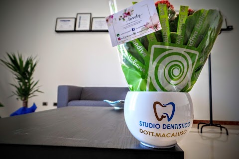 Studio Dentistico Macaluso. Dott. Luca Macaluso odontoiatra