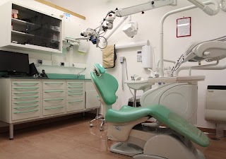 Centro Odontoiatrico Siglioccolo - Odontoiatria - Medicina Estetica