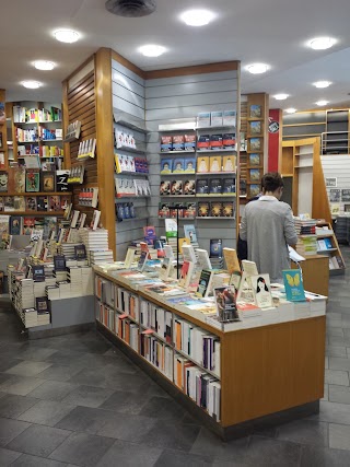 laFeltrinelli Librerie